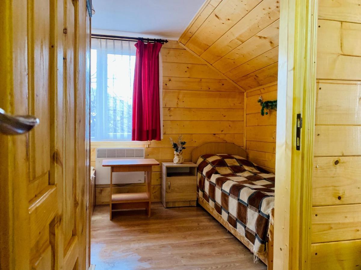 Ferienwohnung За Горбами Jaremtsche Exterior foto