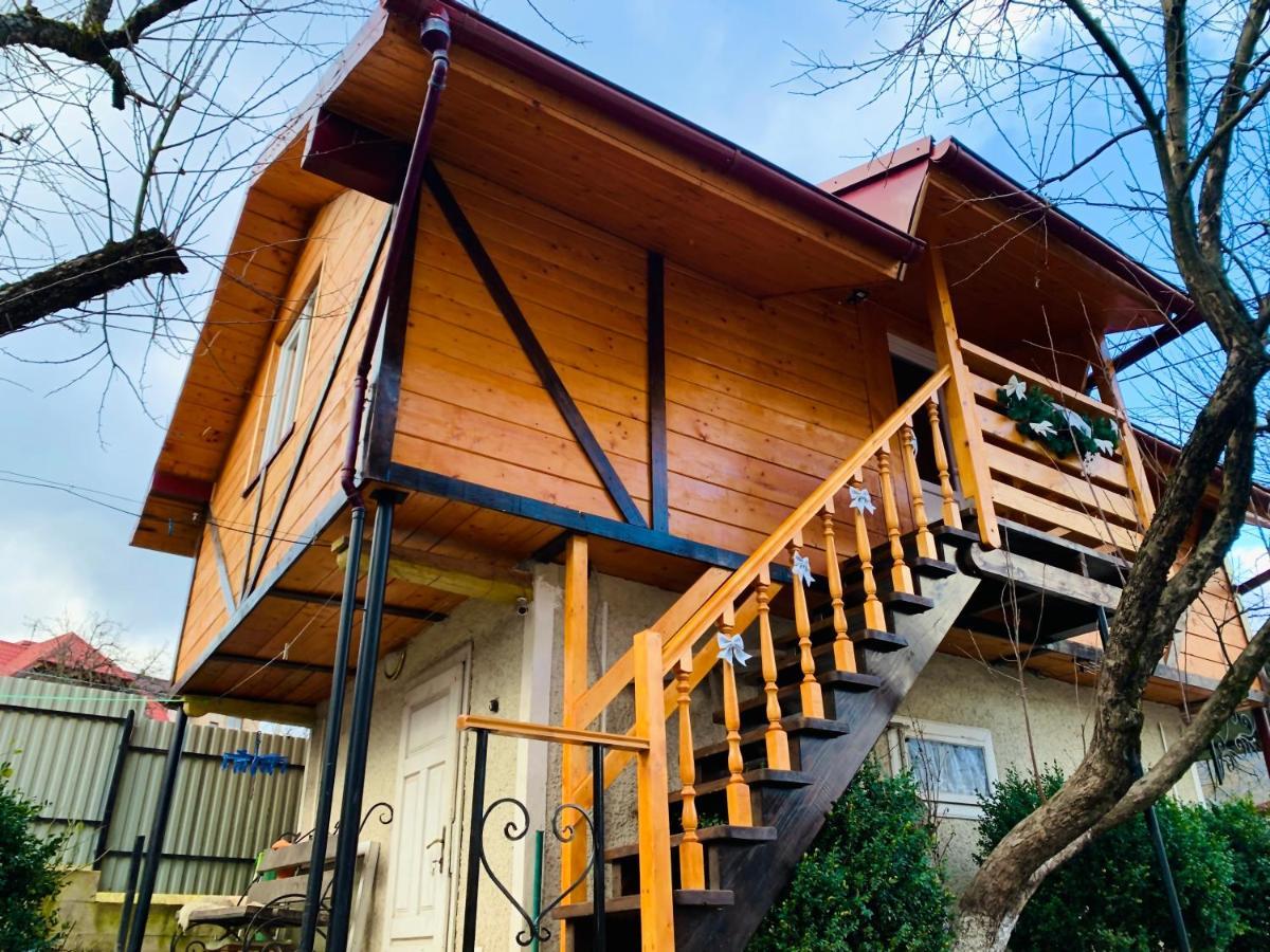 Ferienwohnung За Горбами Jaremtsche Exterior foto