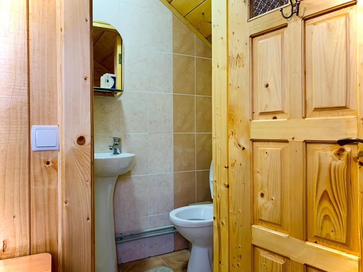 Ferienwohnung За Горбами Jaremtsche Exterior foto
